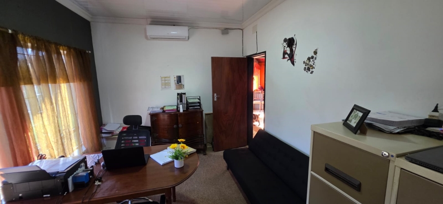 3 Bedroom Property for Sale in Declercqville North West